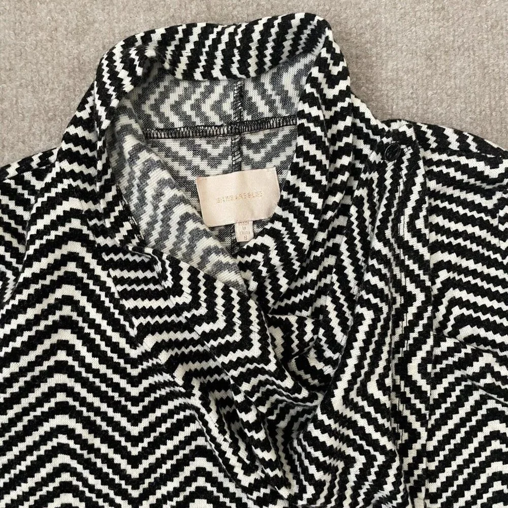Skies Are Blue Cardigan Womens Small Black White Cascade Open Front Sweater